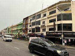 Geylang Road (D14), Shop House #568590801
